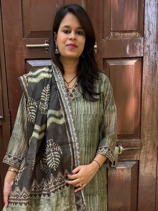 Olive Green Heritage Suit Set with hand embroidered Dupatta
