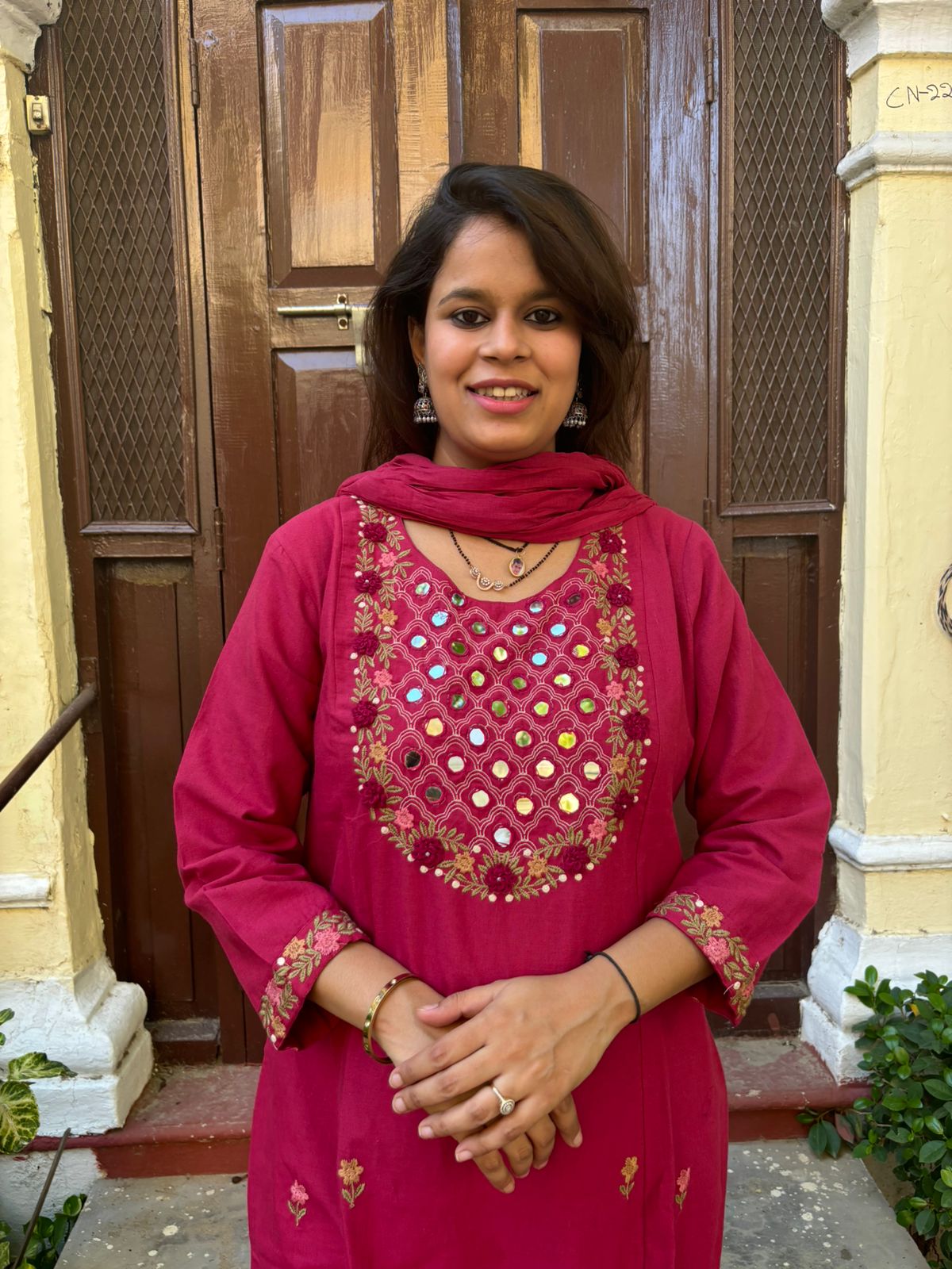 Hand Embroidered Straight Suit Set with Side Cut - Rani Pink
