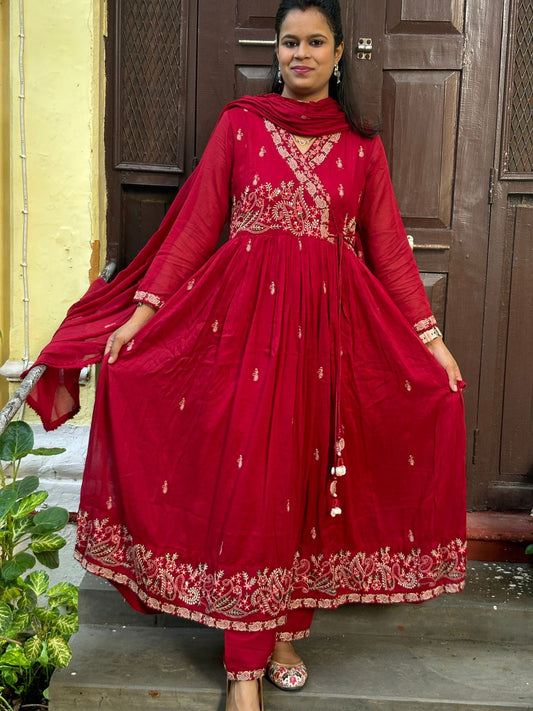 🌺Festive Red Radiance -Premium Cotton Anarkali Suit Set