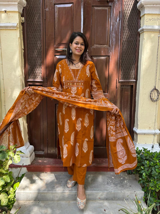 Mustard Muse Kurta Set