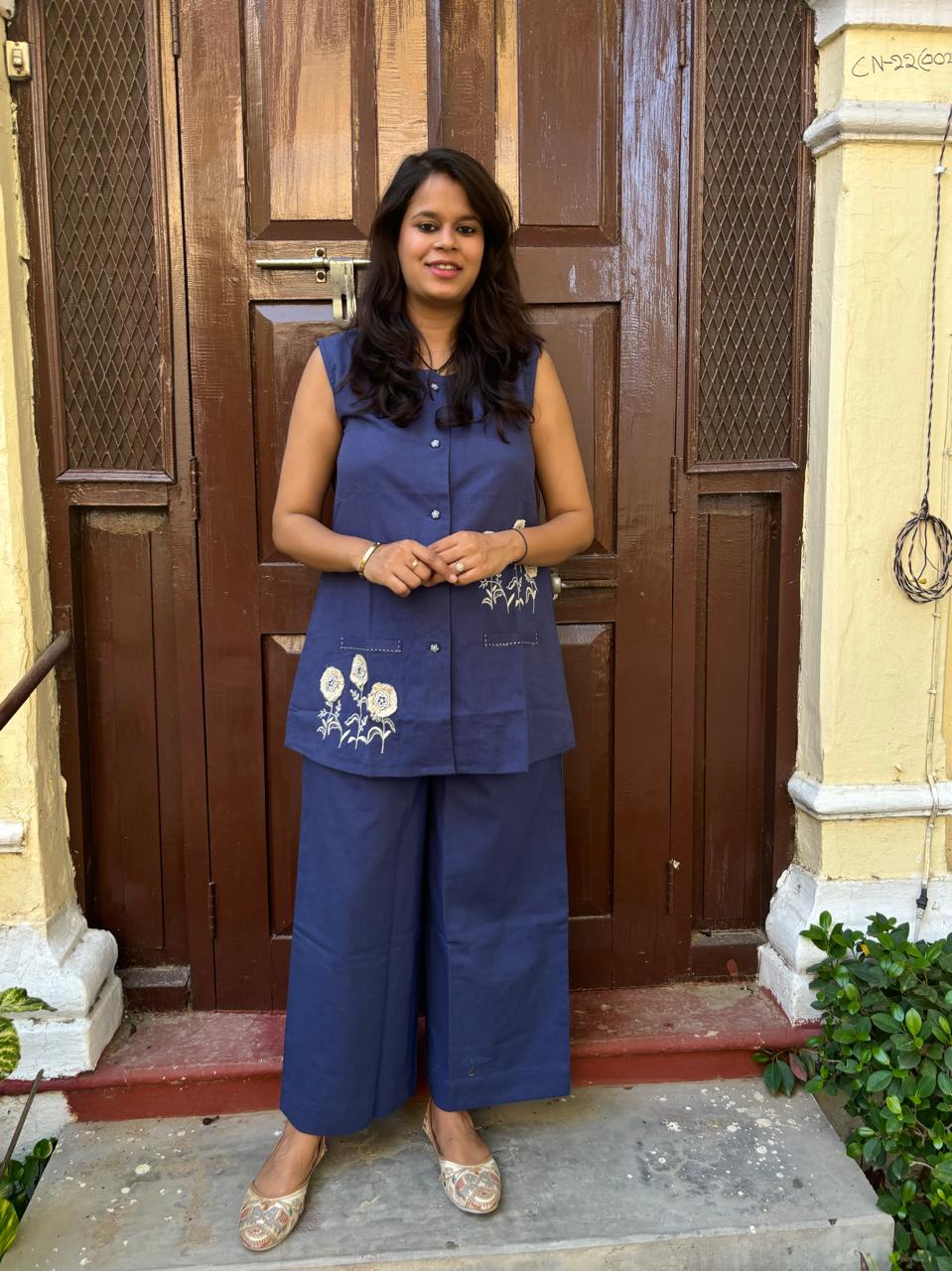 Indigo Charm Co-ord Set - Extra sleeves inside